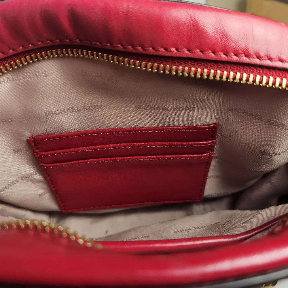 MICHAEL KORS Ginny Crossbody Bag Red Gold Chain Leather Signature Charm